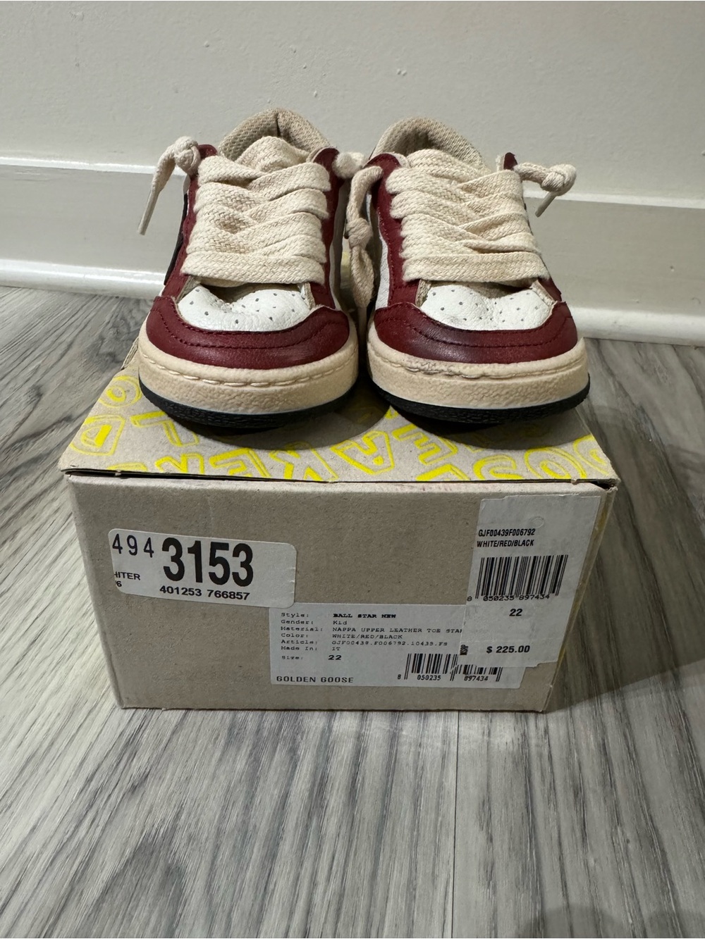 Golden Goose Kids Low-Top Sneakers in White and Burgundy